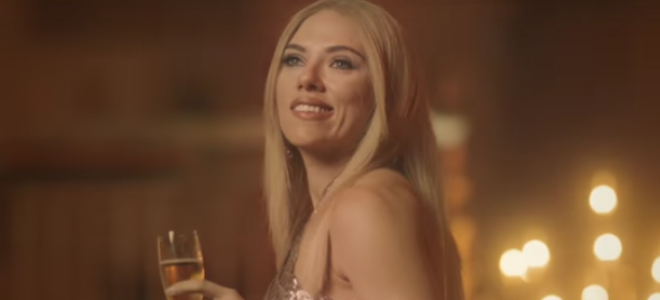 Скарлетт Йоханссон стала Иванкой Трамп в рекламе вымышленного аромата