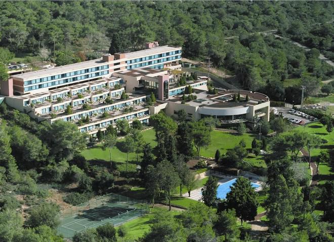 Отель Carmel Forest Spa Resort