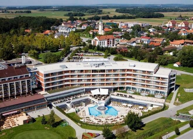 Отель Ливада Престиж на курорте Моравске Топлицы