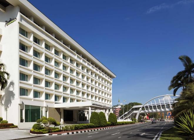 Radisson Hotel Brunei Darussalam
