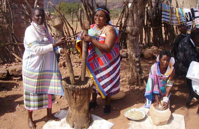 Женщины племени Венда, Зимбабве