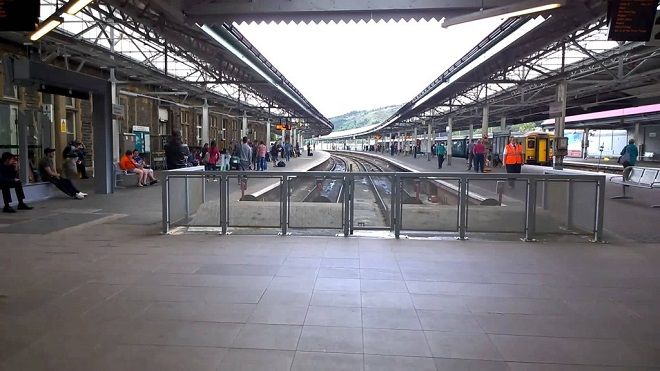 Железнодорожный вокзал в Суонси