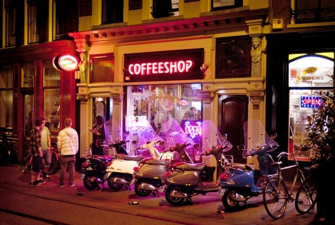 Кофешопы и смартшопы в Нидерландах