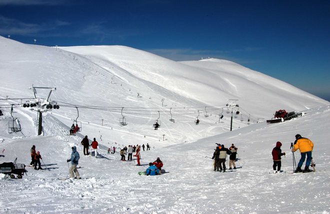 Горнолыжный курорт Велуха (Velouchi ski resort), Карпениси