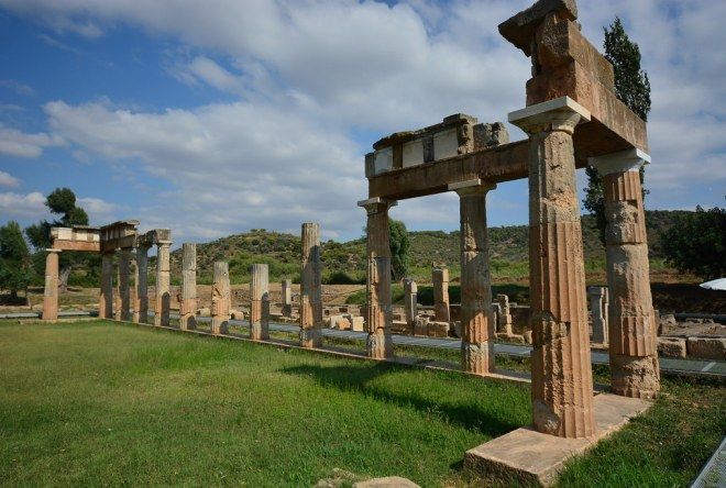 Храм Артемиды в Вравроне