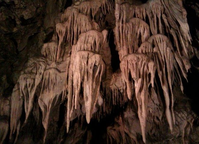 Сталактитовые пещеры в Лиллафюреде