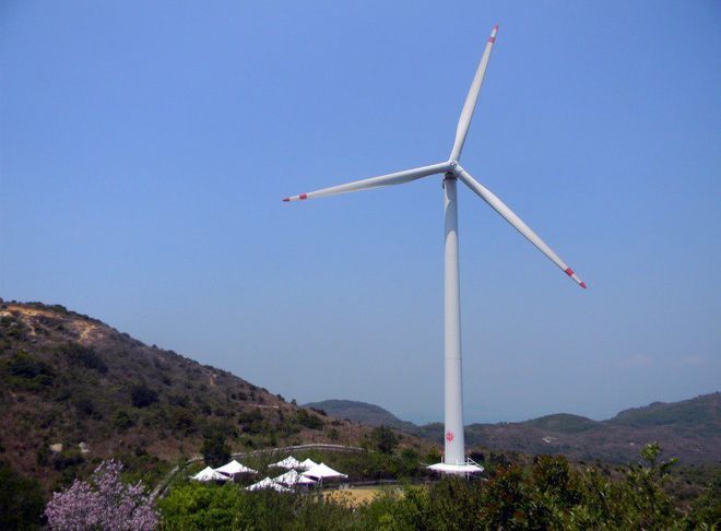Ветряные турбины на острове Ламма