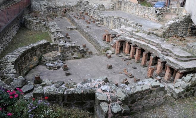 Руины древнеримских терм