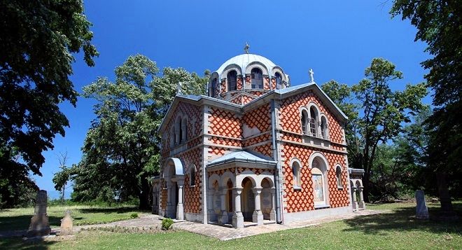 Памятники русским военным в Сербии, XIX в. Церковь Вронского