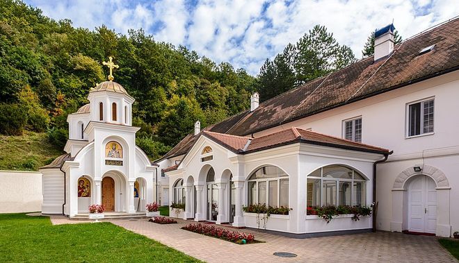 Монастырь Беочин, Сербия