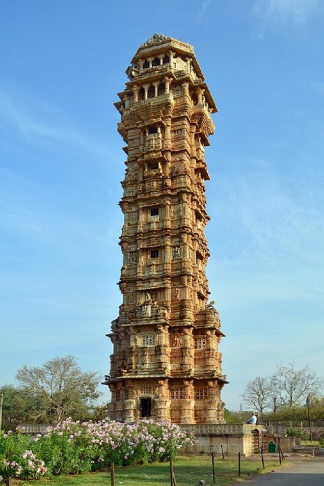Башня Виджай Стамбх