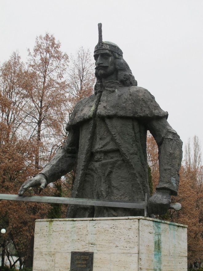 Памятник Владу Цепешу в Сигишоаре