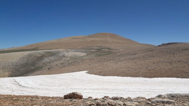Курнет-эс-Сауда - самая высокая вершина в Ливане