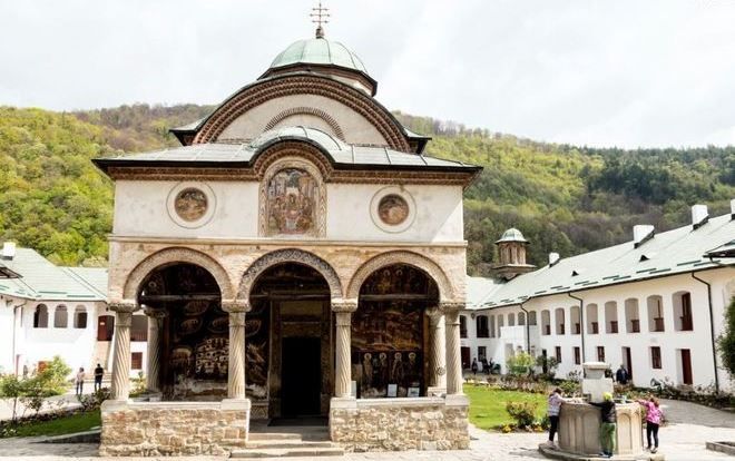 Монастырь Козия в Румынии