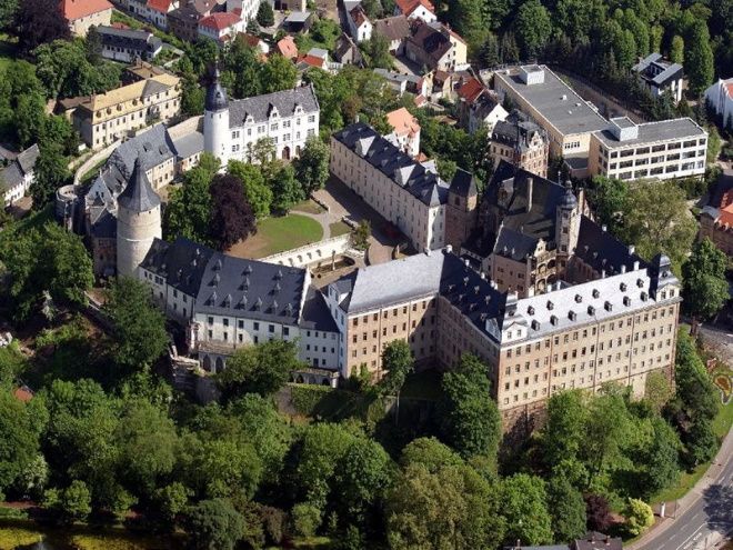 Альтенбургский замок