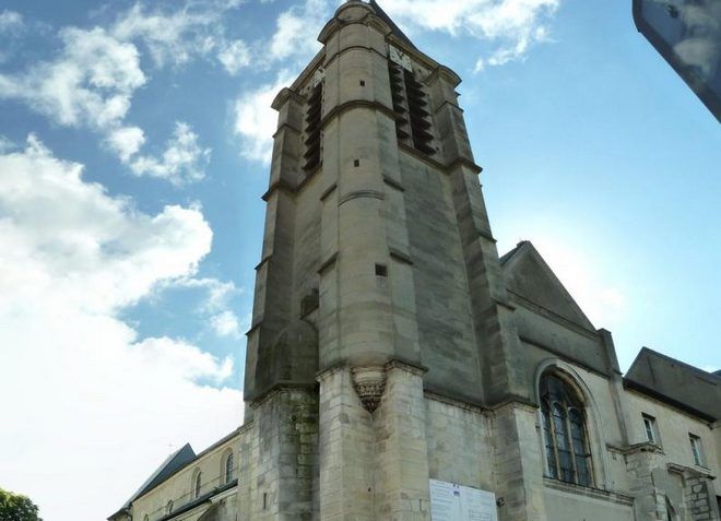 Церковь Сен-Сир-и-Сен-Иулита