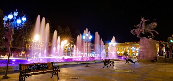 Площадь Вартанянца