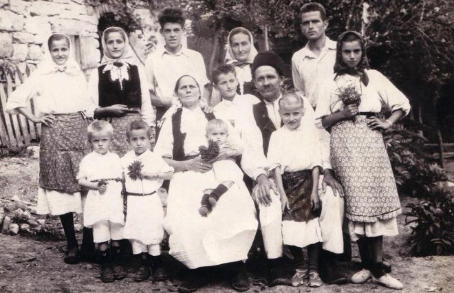 Традиционная сербская семья