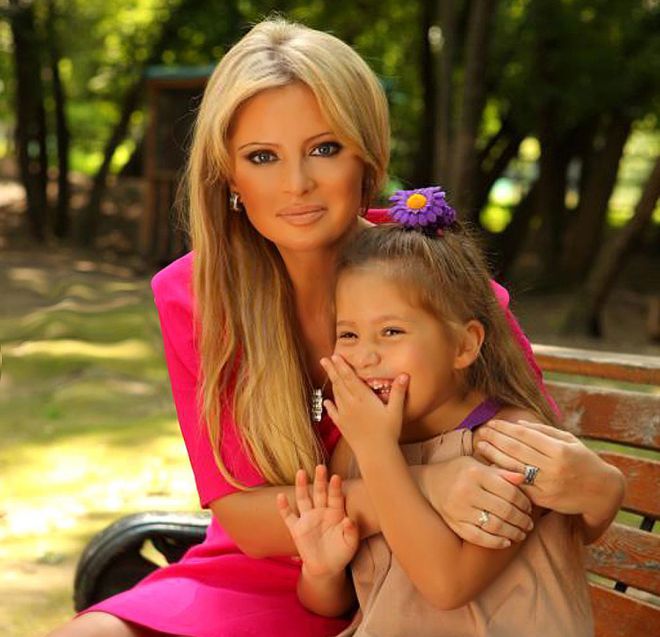 Дана Борисова и ее дочь полина