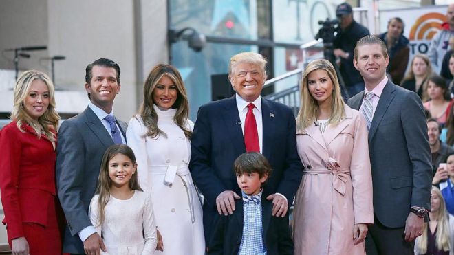 Дональд Трамп с семьей