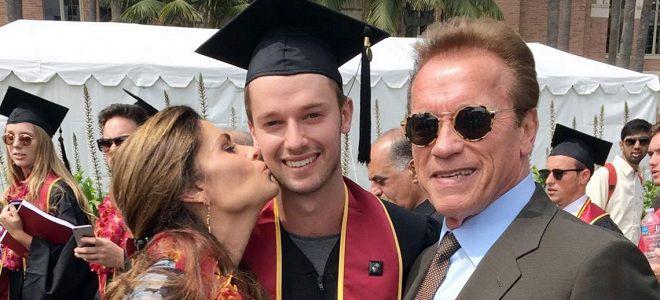 Арнольд Шварценеггер с экс-супругой поздравили сына с окончанием бизнес-школы