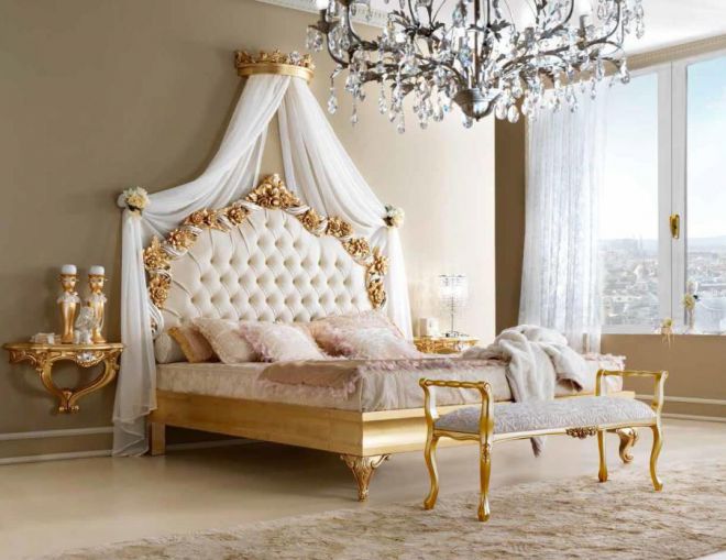 классическая кровать для спальни