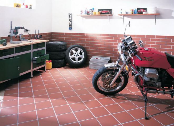 плитка для гаража на пол