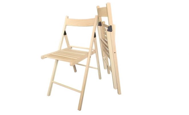 Складное кресло деревянное