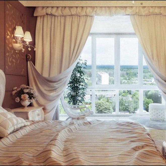 белая портьерная штора в спальне