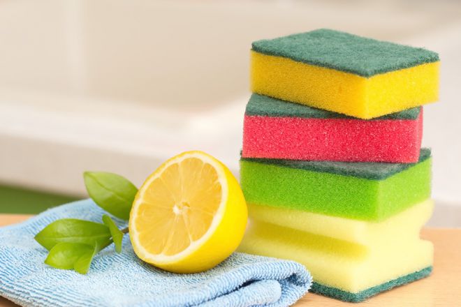 Как отмыть микроволновку с помощью лимона