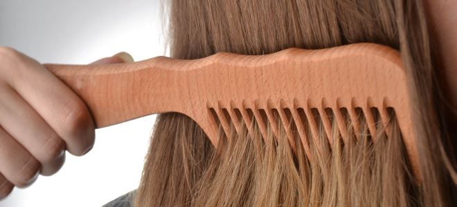 деревянная расческа для волос