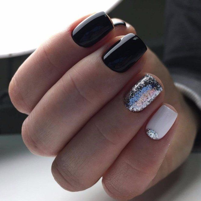 Manicure black with silver three