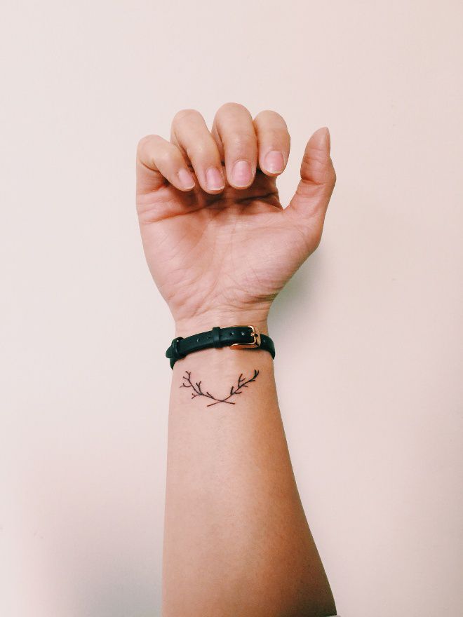 маленькие татуировки на руке четыре