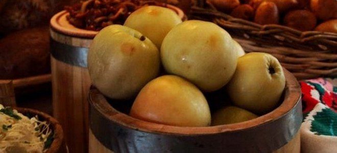 рецепт моченых яблок с ржаной мукой