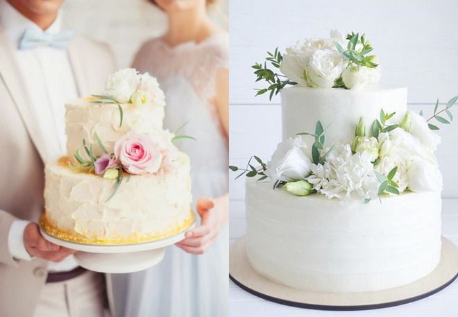 двухъярусный торт на свадьбу с живыми цветами