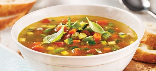 вегетарианский суп из сборных овощей