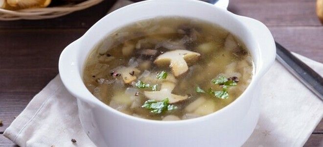 постный суп с фасолью и грибами
