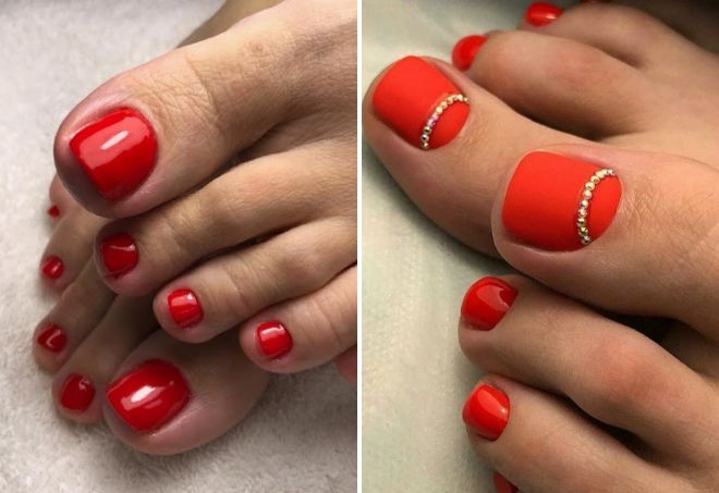 summer red pedicure