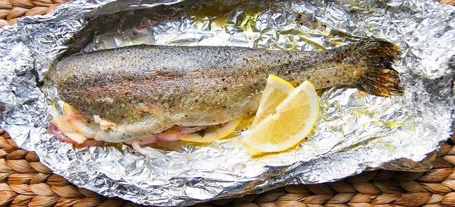 рецепт красной рыбы в фольге в духовке