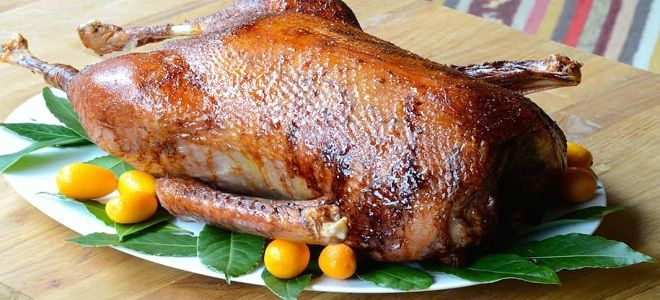 как приготовить рождественского гуся в духовке целиком