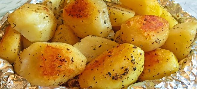 картошка запеченная в фольге в духовке