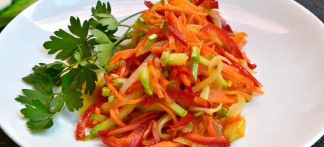кабачки жареные на сковороде с морковью