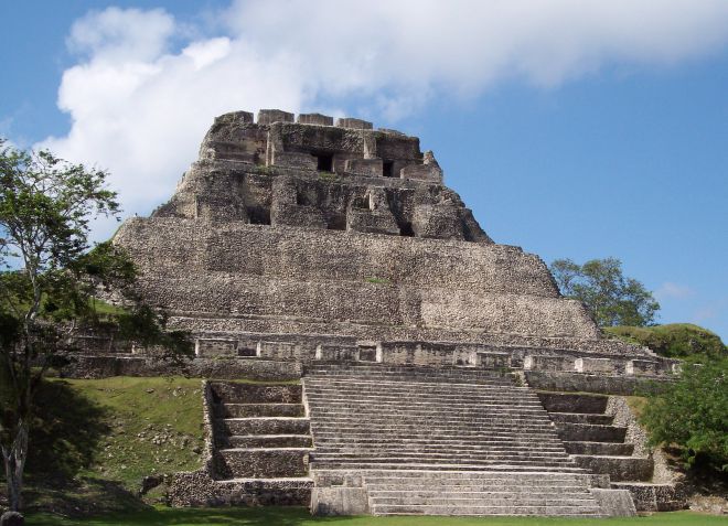 Пирамида Эль-Кастильо