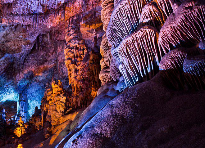 Пещера Сорек состоит из минеральных образований