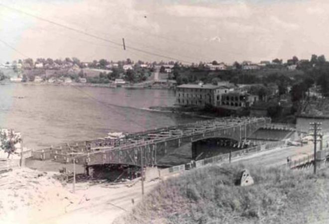 Строительство моста 1960 год