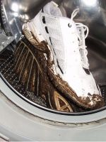 Как стирать кроссовки?