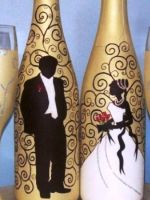 Декупаж свадебной бутылки шампанского