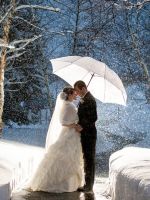 Фотосессия свадьбы зимой 