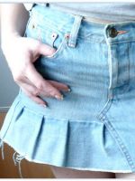 Как сшить юбку из джинсов?