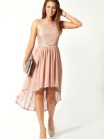 Нежно-розовое платье 